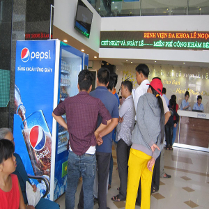 may-ban-hang-tu-dong-tai-benh-vien-nhu-cau-thiet-yeu-cua-moi-nguoi